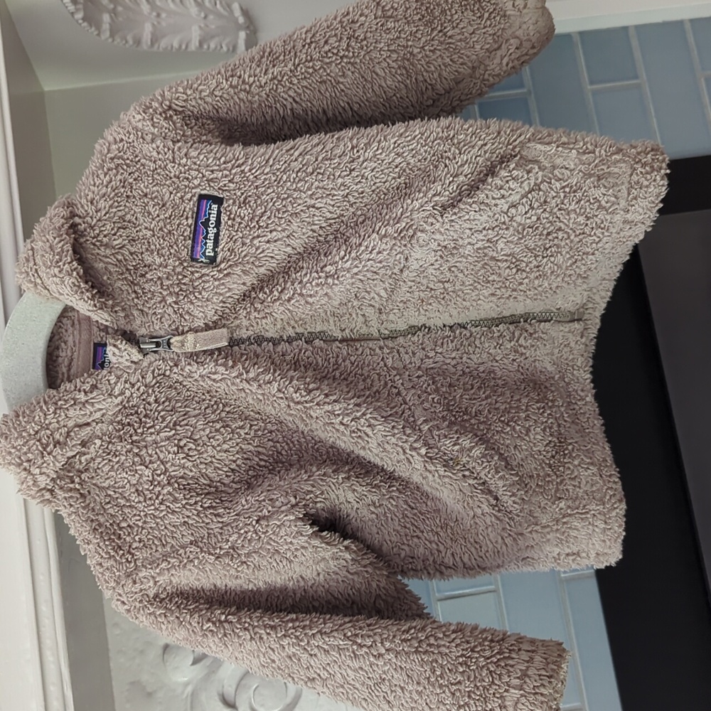 Patagonia Baby Furry Friends Unisex Hoodie in Neutral Tan Khaki Full Zip Jacket